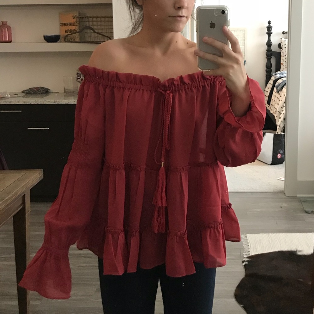 NWT Off the Shoulder Peasant Top